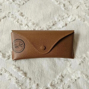 Ray-Ban Case